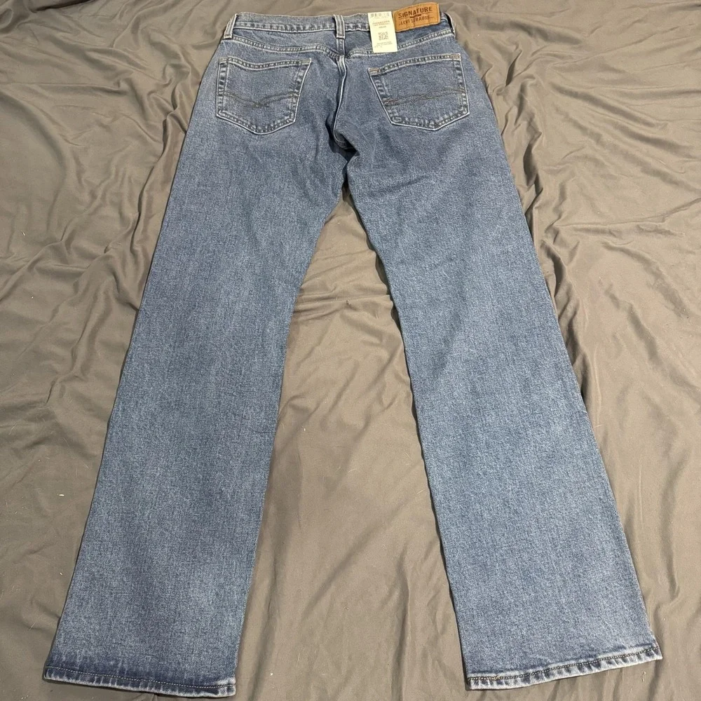 Signature Levi Strauss & Co Jeans Mens 28x32 Blue Relaxed Straight Leg Denim